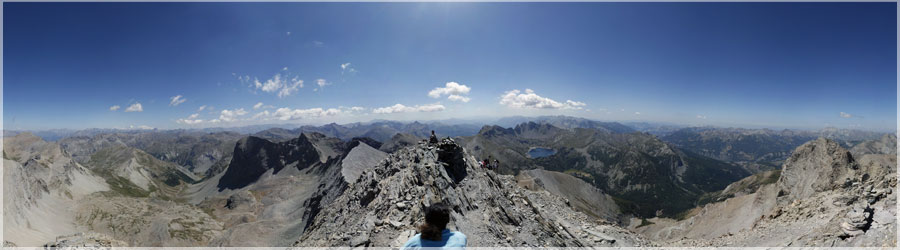 Mont Pelat, 3051m, Estenc (Alpes Maritimes) Une magnifique vue, du sommet du Pelat 3051m d'altitude www.360x180.fr Selme Matthieu