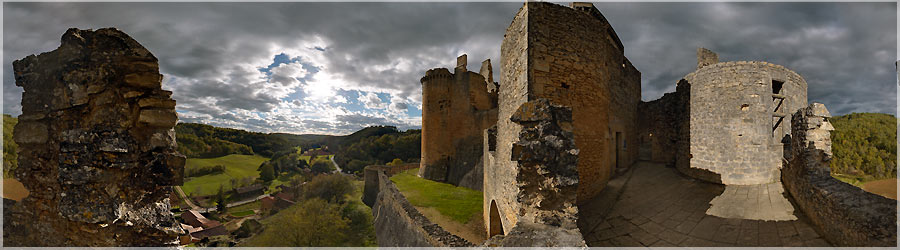Tour du chateau de Bonaguil Le chteau de Bonaguil est situ sur la commune de Saint-Front-sur-Lmance, en Lot-et-Garonne, sur la commune de Fumel. Il est class Monument historique en 1914. www.360x180.fr Selme Matthieu