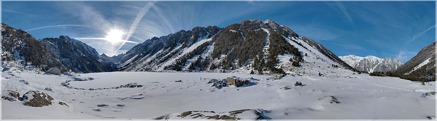 Chronopanorama : 2/3 : Lac de Gaube dans la neige ! Chronopanorama sous la neige : Le lac de Gaube se situe  une altitude de 1725m, il se trouve dans la valle de Gaube. www.360x180.fr Selme Matthieu